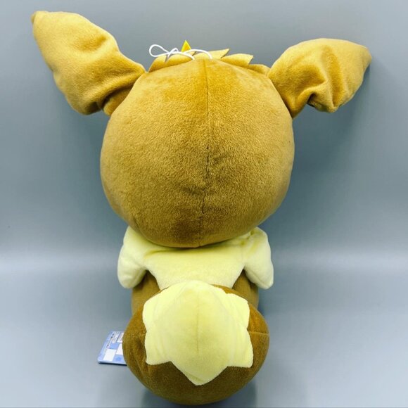 Pokemon Baby Doll Eyes Eevee Jumbo Plush - Picture 5 of 6